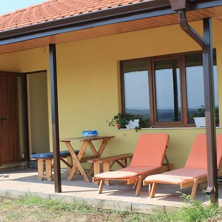 Malavi Guest House Krasen! Comfort&Clean! Kültér fotó