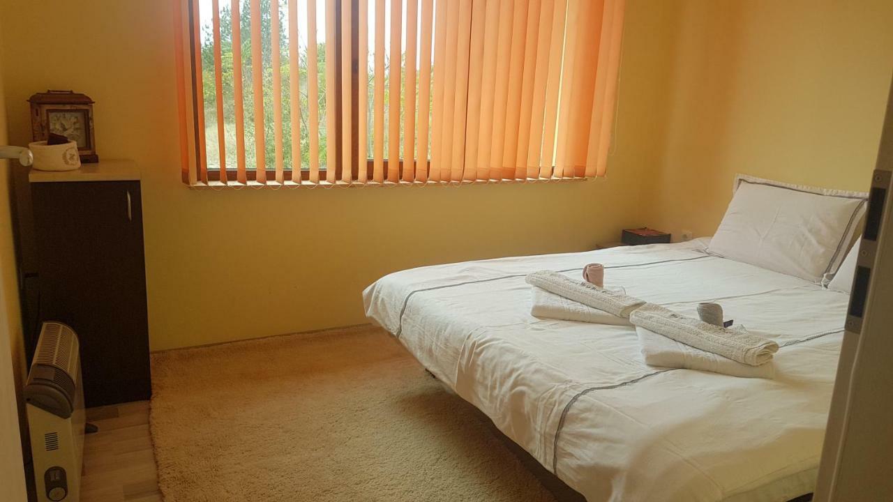 Malavi Guest House Krasen! Comfort&Clean! Kültér fotó