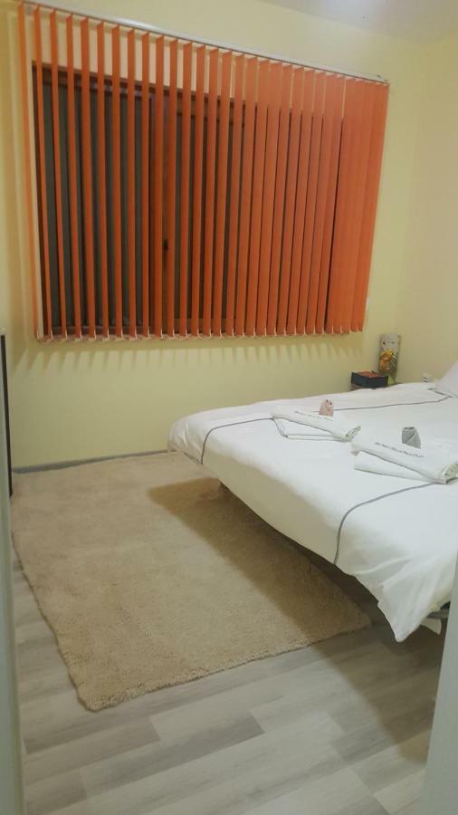 Malavi Guest House Krasen! Comfort&Clean! Kültér fotó