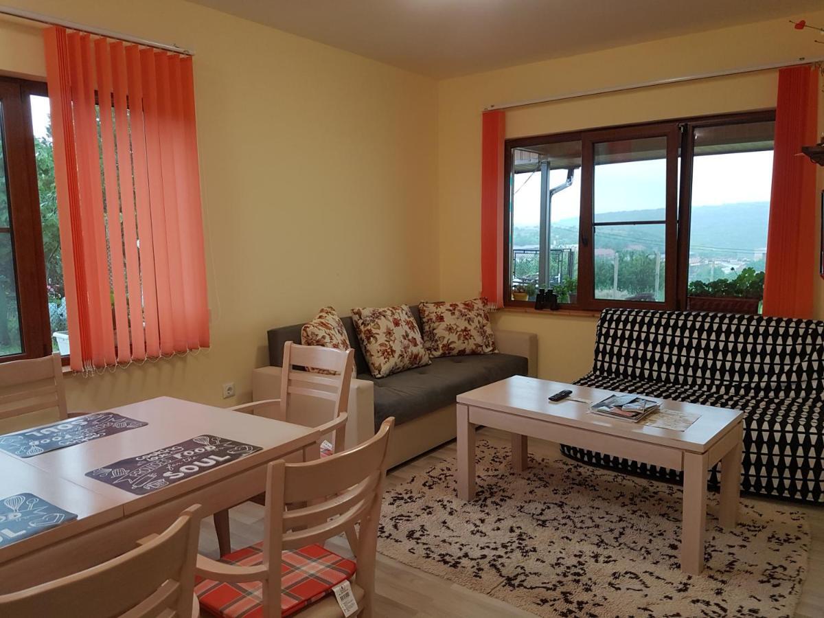 Malavi Guest House Krasen! Comfort&Clean! Kültér fotó